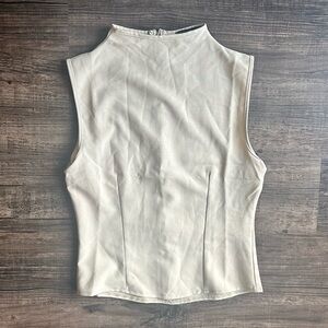 NWT PrettyLittleThing Top | US 4